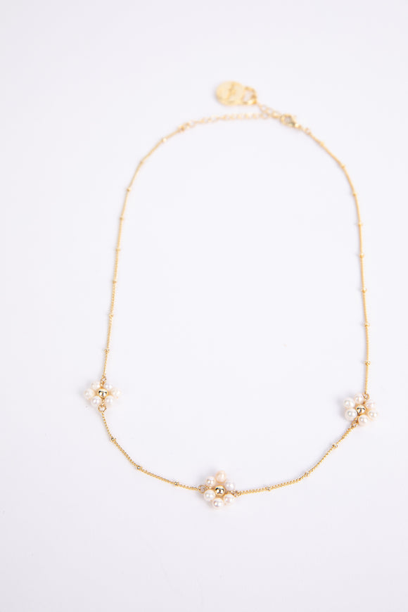 Holiday Daisy Girl Necklace Pearl & Gold