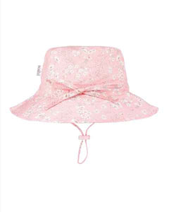 Toshi Eva Sunhat