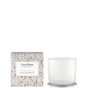 Circa Home White Tea & Wild Mint Candle